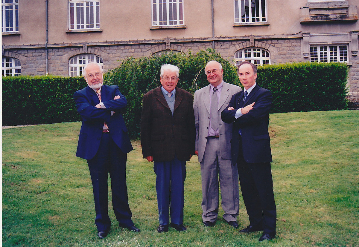 photo_4_pdt Les présidents : Marcel MATHURIN, Armand AUFAURE, André ALANORE et Dominique MARCICAUD